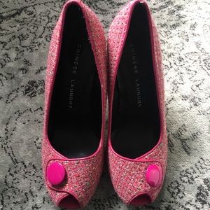 Chinese Laundry Pink Tweed heals